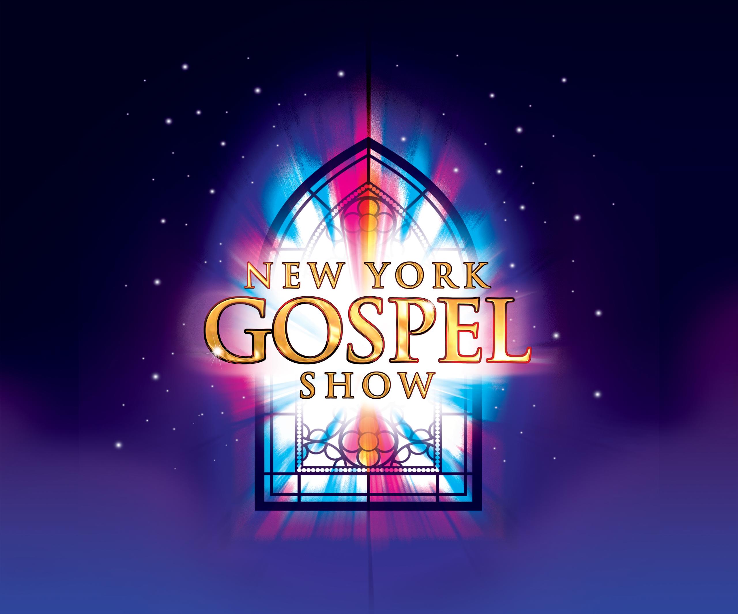 Vor einem einem in Rot- und Blautönen leuchtenden Kirchenfenster vor dunklem Hintergrund glänzt goldfarbend der Schriftzug New York Gospel Show.